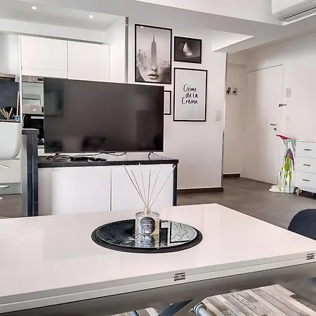Appartement Centre Juan-les-pins Diego Suarez *
