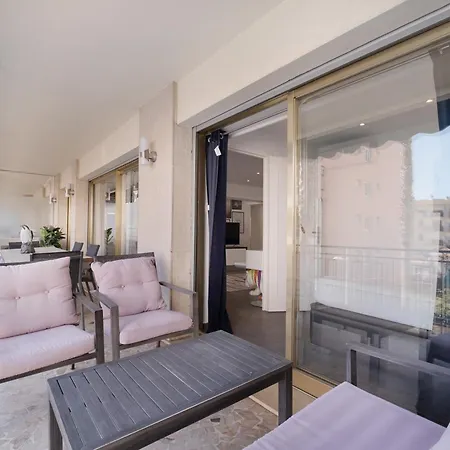 Appartement Centre Juan-les-pins Diego Suarez